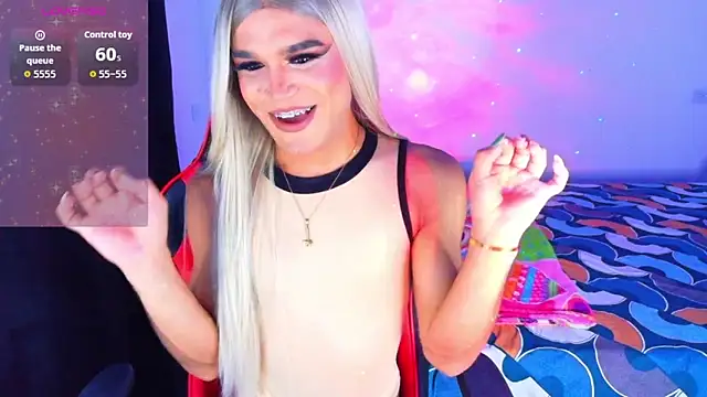 Snapshot of AllisonsweetZ chatting on February 24, 2026, 2:29 pm AllisonsweetZ online show from February 24, 2026, 2:29 pm