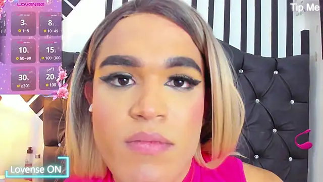 Snapshot of AllisonsweetZ chatting on February 26, 2025, 1:46 am AllisonsweetZ online show from February 26, 2025, 1:46 am