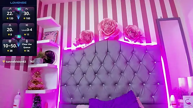 Snapshot of AllisonsweetZ chatting on March 9, 2025, 7:26 pm AllisonsweetZ online show from March 9, 2025, 7:26 pm