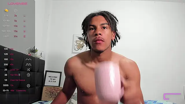 Snapshot of RoddyRich11 chatting on November 14, 2025, 11:47 am RoddyRich11 online show from November 14, 2025, 11:47 am