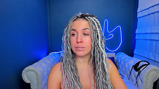 rock n roxy online show from February 5, 2026, 1:12 am