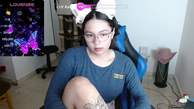 TRIXIE TANG28 online show from February 13, 2026, 2:55 am