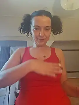 Ortensialady76 online show from June 4, 2026, 12:43 pm