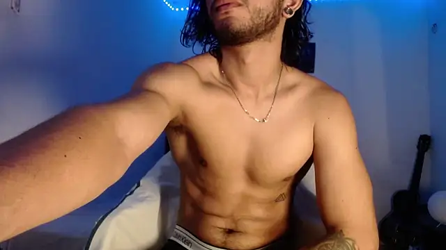 maxximus 100 online show from February 5, 2025, 9:29 pm