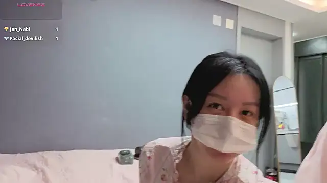 2hyun online show from March 3, 2026, 3:19 pm