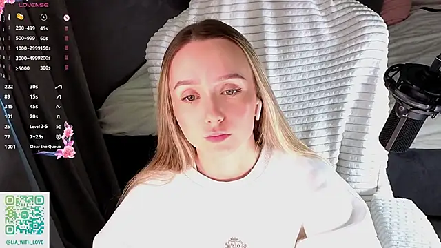 HollisBeckett online show from February 26, 2026, 3:06 am