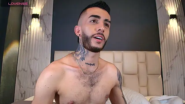 Snapshot of Marcelo_ruiz_ chatting on October 7, 2025, 6:09 pm Marcelo ruiz online show from October 7, 2025, 6:09 pm