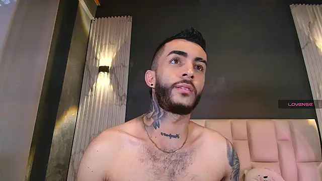 Snapshot of Marcelo_ruiz_ chatting on November 27, 2025, 6:08 pm Marcelo ruiz online show from November 27, 2025, 6:08 pm