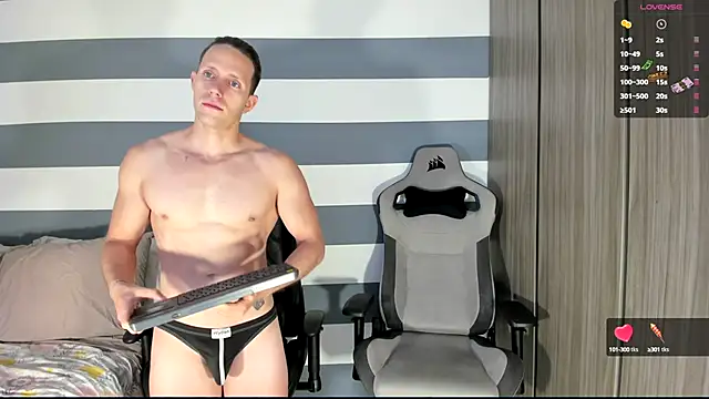 Snapshot of ianandjosephx chatting on February 21, 2025, 9:13 am ianandjosephx online show from February 21, 2025, 9:13 am