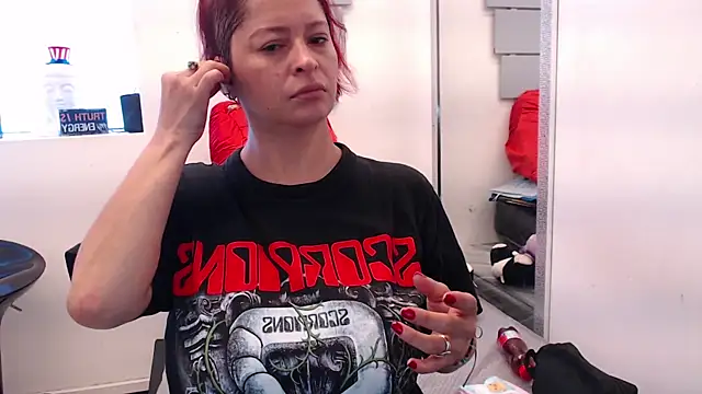 eva twiss online show from July 29, 2026, 1:10 pm