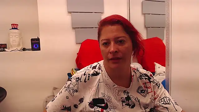 eva twiss online show from July 13, 2026, 1:43 pm