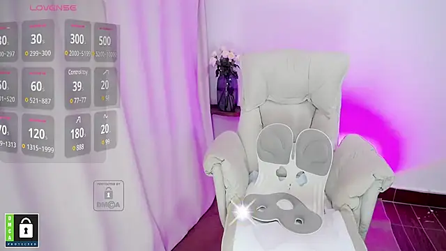 Snapshot of Serein-xh chatting on February 7, 2025, 1:43 pm Serein-xh online show from February 7, 2025, 1:43 pm