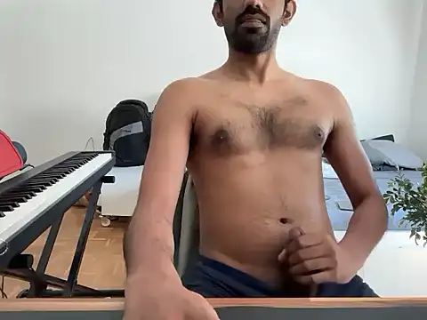 Snapshot of dominanthubby chatting on April 25, 2026, 12:30 pm dominanthubby online show from April 25, 2026, 12:30 pm