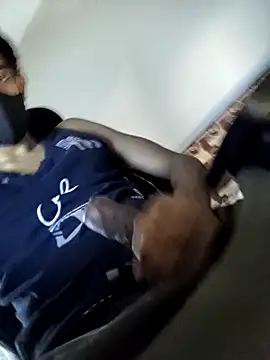 Snapshot of dominanthubby chatting on January 30, 2025, 6:43 pm dominanthubby online show from January 30, 2025, 6:43 pm