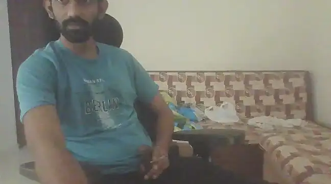 Snapshot of dominanthubby chatting on March 19, 2025, 8:55 am dominanthubby online show from March 19, 2025, 8:55 am