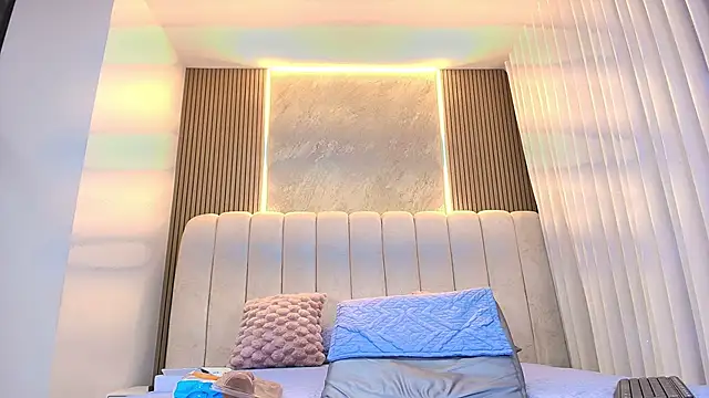 Snapshot of kata_hazel chatting on February 21, 2026, 7:16 pm kata hazel online show from February 21, 2026, 7:16 pm