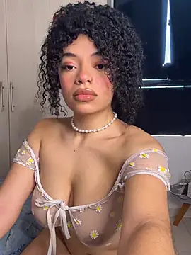 Alyssa Houston online show from February 16, 2026, 2:05 pm