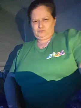 Snapshot of staceysmomfow chatting on June 19, 2026, 6:19 am staceysmomfow online show from June 19, 2026, 6:19 am