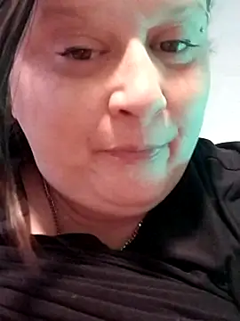 Snapshot of staceysmomfow chatting on February 3, 2025, 10:54 pm staceysmomfow online show from February 3, 2025, 10:54 pm