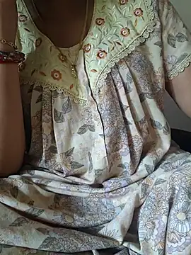 Snapshot of samitasharma chatting on July 28, 2026, 6:21 am samitasharma online show from July 28, 2026, 6:21 am