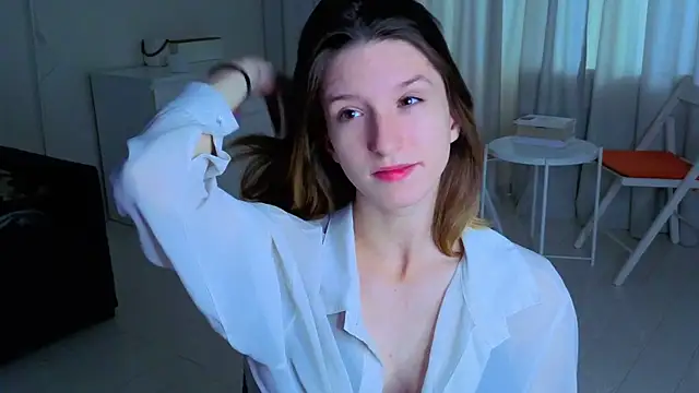 Fellissa online show from October 3, 2025, 6:04 am