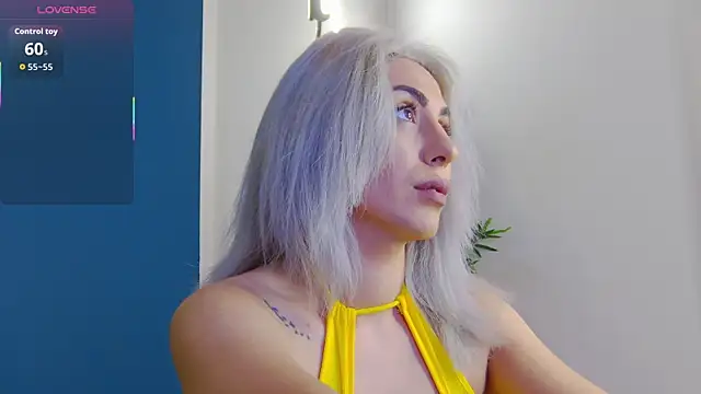 CelineMeyerr online show from July 28, 2026, 5:04 am