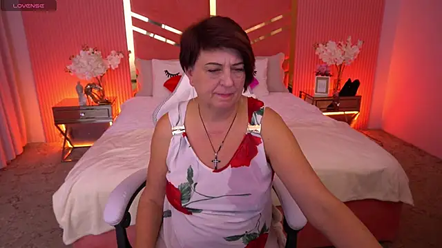 MilaSkyy online show from October 11, 2025, 5:03 pm