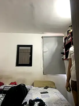 Snapshot of karla_nill chatting on November 4, 2025, 4:55 pm karla nill online show from November 4, 2025, 4:55 pm