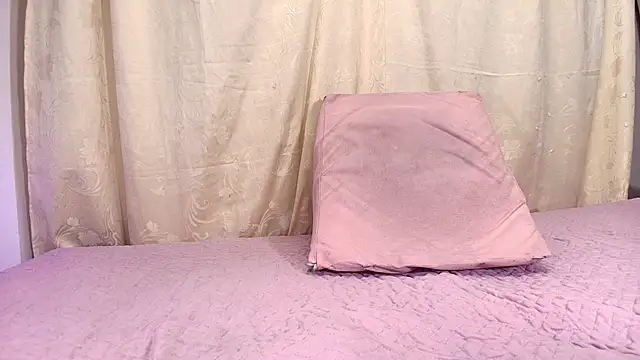  sara london online show from February 27, 2025, 12:01 pm