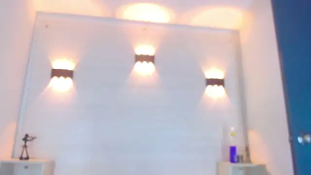 Snapshot of Molly_Spears chatting on March 19, 2025, 11:28 am Molly Spears online show from March 19, 2025, 11:28 am