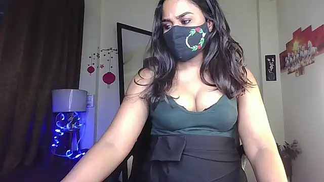 Black-Pearll online show from March 5, 2026, 12:24 pm