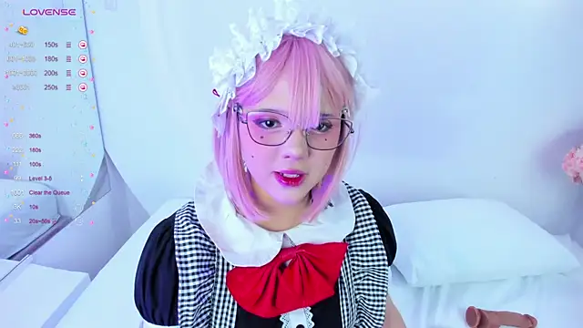 NanaOsaky online show from February 6, 2025, 3:31 pm