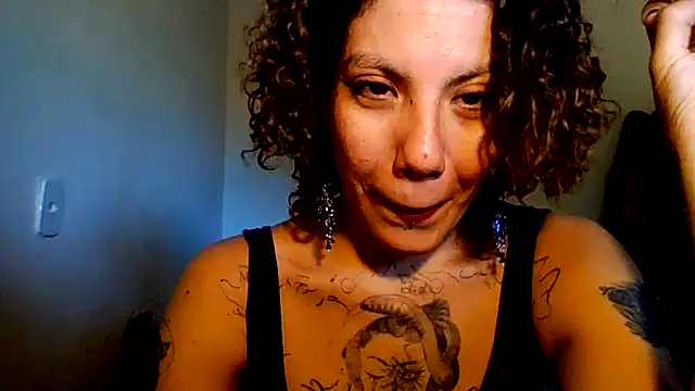 Submersidollx online show from April 30, 2026, 6:59 pm
