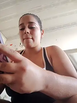 LaurenWelly  online show from October 17, 2025, 8:10 pm