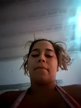 Snapshot of LaurenWelly_ chatting on April 23, 2026, 12:29 pm LaurenWelly online show from April 23, 2026, 12:29 pm
