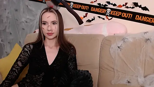 Snapshot of AmbrielHailey chatting on October 31, 2025, 10:05 pm AmbrielHailey online show from October 31, 2025, 10:05 pm