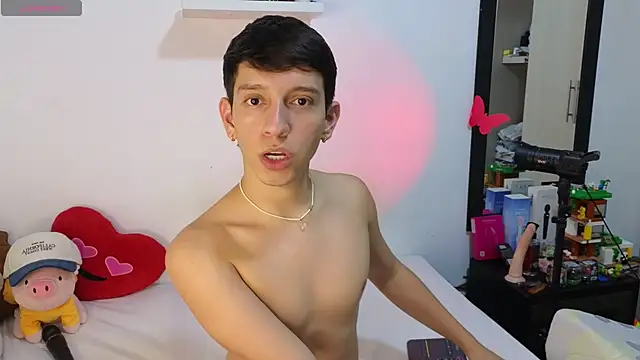 milky  boy  online show from April 21, 2026, 11:55 pm