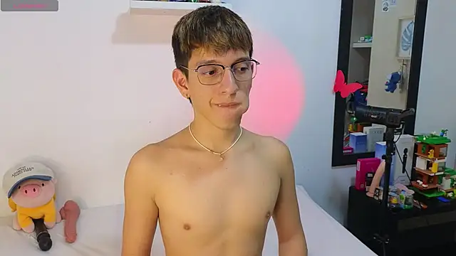 Snapshot of milky__boy_ chatting on June 6, 2026, 12:38 am milky boy online show from June 6, 2026, 12:38 am
