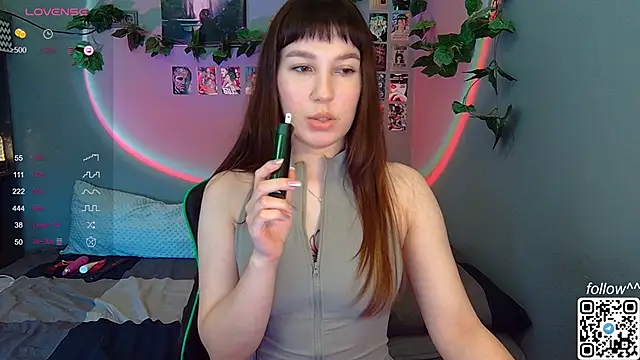 Cutie Vicky online show from January 10, 2025, 4:22 am