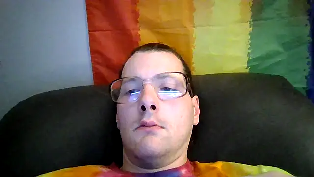 Snapshot of bwc9686 chatting on December 15, 2025, 5:13 am bwc9686 online show from December 15, 2025, 5:13 am