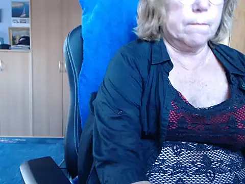 Snapshot of _sunshine__ chatting on November 16, 2025, 7:24 am sunshine online show from November 16, 2025, 7:24 am