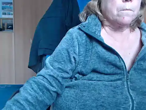 Snapshot of _sunshine__ chatting on May 20, 2026, 6:43 am sunshine online show from May 20, 2026, 6:43 am