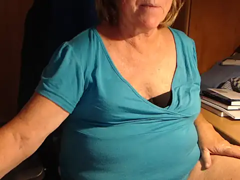 Snapshot of _sunshine__ chatting on November 2, 2025, 8:25 pm sunshine online show from November 2, 2025, 8:25 pm