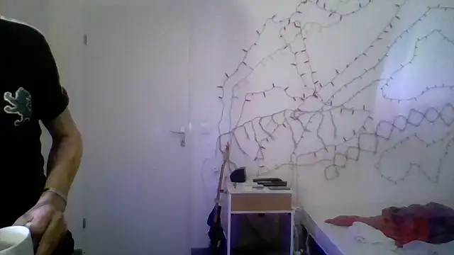 Snapshot of brunoguunot chatting on December 26, 2024, 7:16 pm brunoguunot online show from December 26, 2024, 7:16 pm