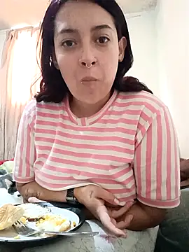 CORALINE GREYM online show from October 24, 2025, 4:17 pm