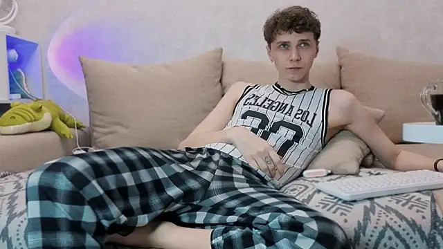 Snapshot of aqualidolly chatting on December 9, 2024, 11:56 pm aqualidolly online show from December 9, 2024, 11:56 pm