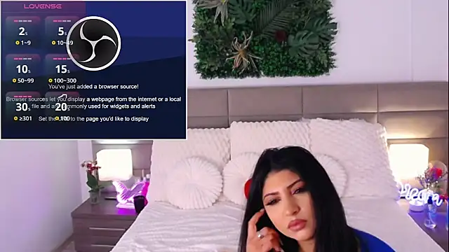 ZendayaClark online show from December 5, 2025, 4:44 am