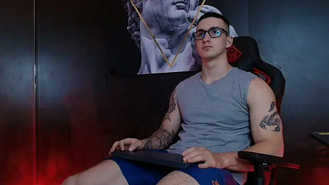 Snapshot of JacksonOlsenn chatting on October 29, 2025, 8:41 pm JacksonOlsenn online show from October 29, 2025, 8:41 pm