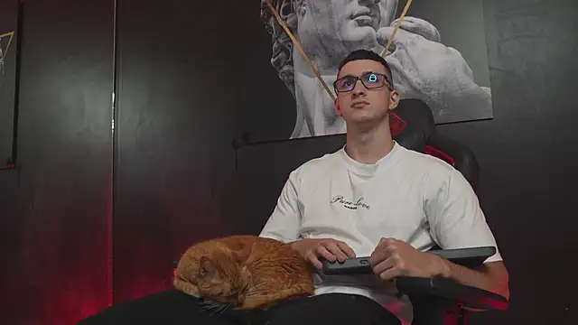 Snapshot of JacksonOlsenn chatting on November 15, 2025, 10:47 pm JacksonOlsenn online show from November 15, 2025, 10:47 pm