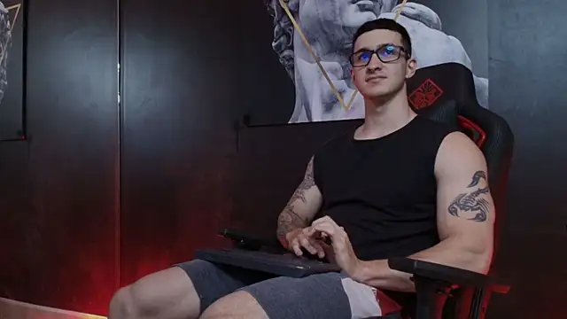 Snapshot of JacksonOlsenn chatting on October 11, 2025, 8:54 pm JacksonOlsenn online show from October 11, 2025, 8:54 pm